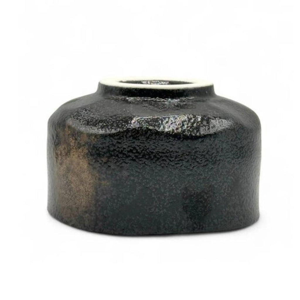 Kuro Sunafuki Black Mino-yaki Chawan